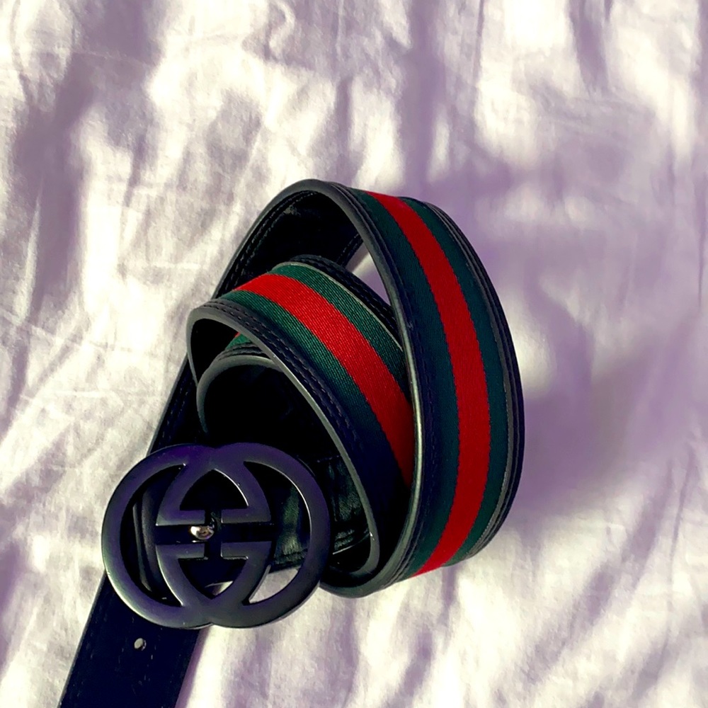 45/100 sized green and red Gucci belt
